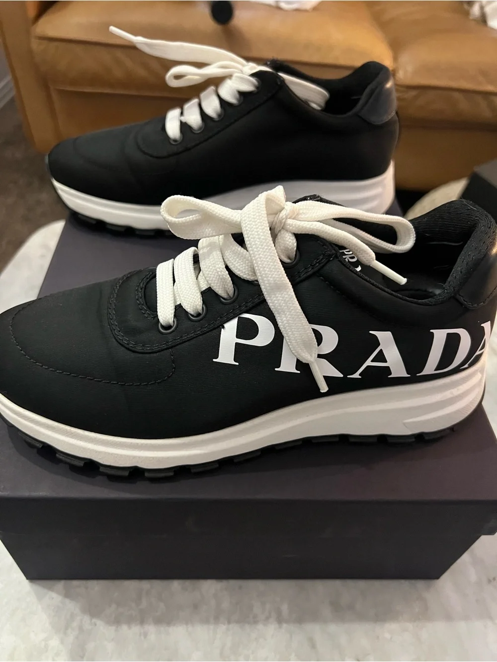Prada Calzature Donna Sneakers - Black & White Logo